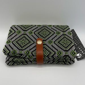 Street Level Fabric Print Crossbody/Clutch - New